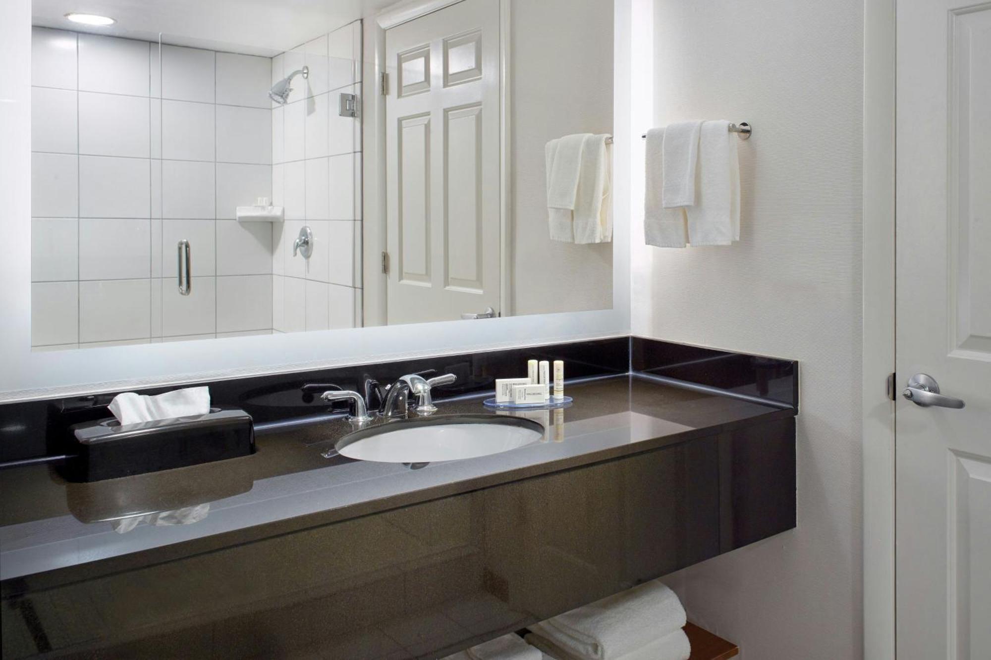 Fairfield By Marriott Inn & Suites Asheville Outlets Bagian luar foto